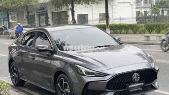 MG5 Luxury Xám 5 chỗ. Mới 100% sản xuất 2025