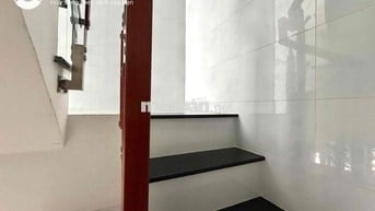 CHO THUÊ NHÀ NGUYÊN CĂN TRUNG TÂM QUẬN 1-NGUYỄN TRÃI
