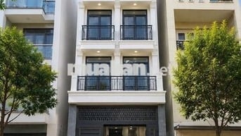 BÁN TÒA CHDV MỚI XÂY 100%,DÒNG TIỀN ỔNĐỊNH 80TR/THÁNG–SÁT AEON TÂN PHÚ
