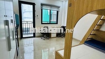 Cho thuê phòng ban công full nội thất gần đại học Văn Lang ( VLU CS3 )