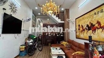 chính chủ nhà 5 Tầng hẻm ô tô nội thất cao cấp