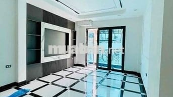 LÁNG HẠ - DT 30m2,  6 TẦNG, MT 3.8m, ĐƯỜNG TRUNG TÂM,  THANG MÁY, SĐCC