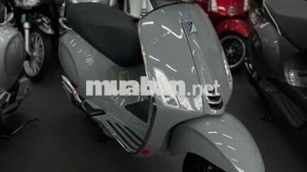 Piaggio Vespa Sprint 125 ABS 2021 Xám