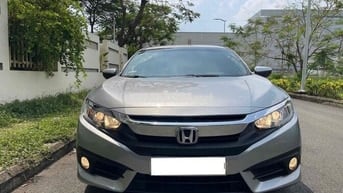 Honda Civic 1.8 2018 95000 km Bạc