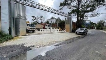 🏡 CHO THUÊ ĐẤT 2 MẶT TIỀN ĐƯỜNG HÙNG VƯƠNG  📐 Diện tích: 1.800m² ➡️ Nga