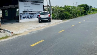 Bán xưởng 2600m2 MT 833D Tân Trụ