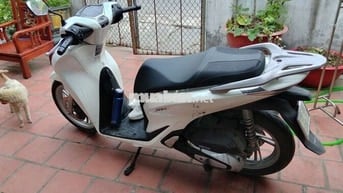 Honda SH 2025 Trắng 10000 km