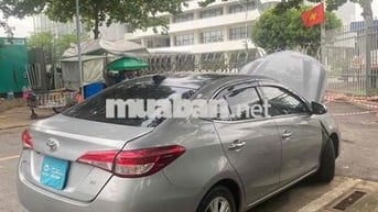 Toyota Vios Bạc 5 chỗ Xăng