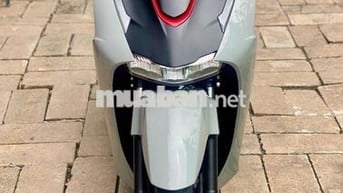 Siêu Mới SH 160 ABS 700Km mới mua mấy ngày 