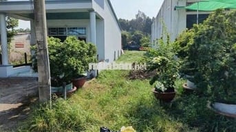Đáo Hạn Ngân Hàng Bán Lỗ Lô Đất 190m2 Gần Chợ suối Sâu Giá 650tr, SHR