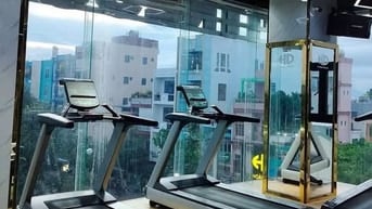 Cho thuê toà nhà 6 tầng mặt tiền : Hải Phòng , Thanh Khê