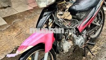 Yamaha Sirius Đen, Hồng