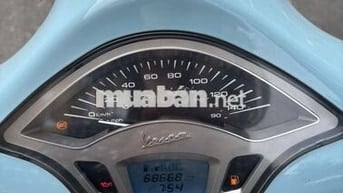 Piaggio Vespa Primavera ABS Xanh