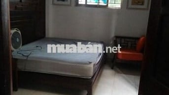 Gia đình cần cho thuê phòng phố quan nhân giá cực rẻ