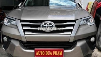 Toyota Fortuner 2019 Số sàn Dầu 7 chỗ Nâu