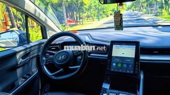 Hyundai Custin 1.5 Turbo Đặc Biệt 50.000 km Đen