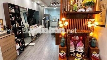 CHO THUÊ NHÀ NGUYÊN CĂN NGAY TRONG LÒNG CHỢ F18 – VỪA Ở VỪA KINH DOANH
