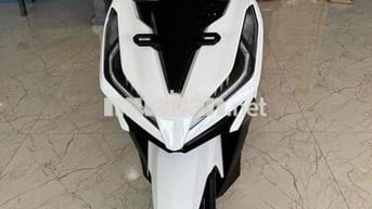 Honda Vario 150 6000 km Trắng