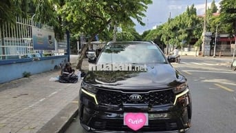 Bán Kia Sorento 2021 Đen 7 chỗ 99094 km