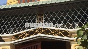 Cho thuê nhà nguyên căn đẹp, 3 phòng ngủ, hẻm ô tô, đường Nguyễn Truyề