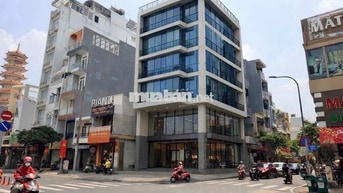 CHO THUÊ BUILDING GÓC 2 MẶT TIỀN MỚI HOÀN CÔNG TRUNG TÂM QUẬN 1
