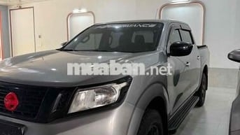 Nissan Navara 2.4Sàn Xám Xe bán tải