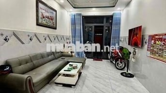 Gộp Bank - Luỹ Bán Bích 60m2(4x15), 3 tầng, Giá:5.6, Tân Phú