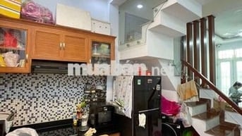 Kênh Tân Hoá - DTSD 30M2 - nhỉnh 3 tỷ TL