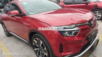 VinFast VF8 Plus CatI 2023 Điện 55 km Đỏ