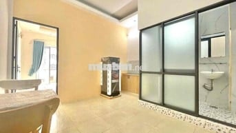 1PN tách bếp bancol mới xây ngay mặt đường TQB thuận tiện các trườngĐH