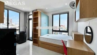 Căn Hộ Ban Công Cửa Sổ Full Nội Thất Ngay Chợ Thạch Đà