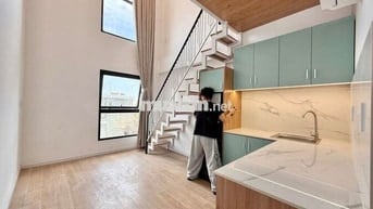 Duplex Gác siêu rộng cao ngay Công Viên Làng Hoa 