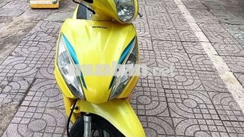 Honda Vision Vàng