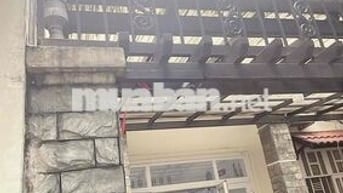 cho thuê nhà nguyên căn 90/2 Bạch Đằng