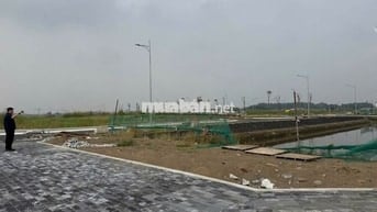 Sang nhượng lô đất nền mặt tiền đường 18m đối diện KCN Tân Đô