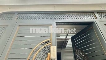 Cần bán căn hộ dịch vụ, 17p, 5 tầng, doanh thu 80tr/tháng, TKTQ