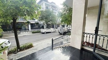  CHO THUÊ VĂN PHÒNG 75M² SÀN TRỐNG ĐẸP GIÁ 14 TRIỆU - VẠN PHÚC CITY