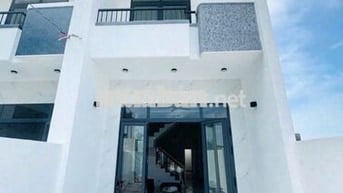 CẦN TIỀN HẠ GIÁ BÁN GẤP NHÀ 1 LẦU 1 TRỆT NẰM NGAY CẦU BẠCH ĐẰNG 2