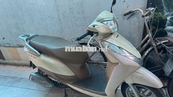 Honda Lead Trắng kem Xe tay ga