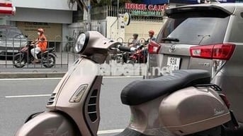 Piaggio Vespa GTS 150 TFT 2022 Nâu đồng đồ chơi