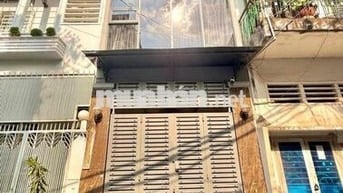 Căn Hộ Dịch Vụ, Phố Ẩm Thực Phan Xích Long, Hẻm Nhựa Xe Hơi