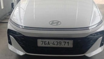 Bán xe Hyundai 1.5AT bản đặc biệt