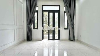 Cho Thuê Trọ Mới Xây Ban Công Thoáng Gần Cao Đẳng Y Dược