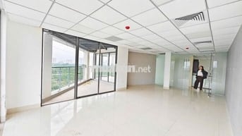 Cho thuê văn phòng The Manor Nguyễn Xiển 200m2 lô góc 25tr thang máy
