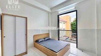 STUDIO BAN CÔNG THOÁNG MÁT NGAY CỔNG SAU ĐẠI HỌC VĂN LANG CS3