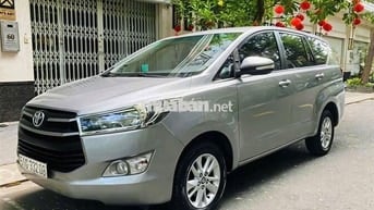 Gia đình cần bán xe Toyota Innova 2.0E SX 2017