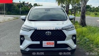 Toyota Veloz Cross Top 2022 Trắng Ngọc Trai 7 chỗ
