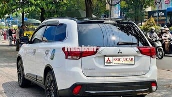 Mitsubishi Outlander 2.0L Premium 2019 Trắng