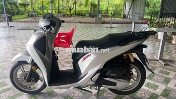 Honda SH 125 Bạc