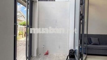 Bán nhà trệt 311 nguyễn văn cừ 2t590 dtsd100mv thổ cư hoàn công taxi  